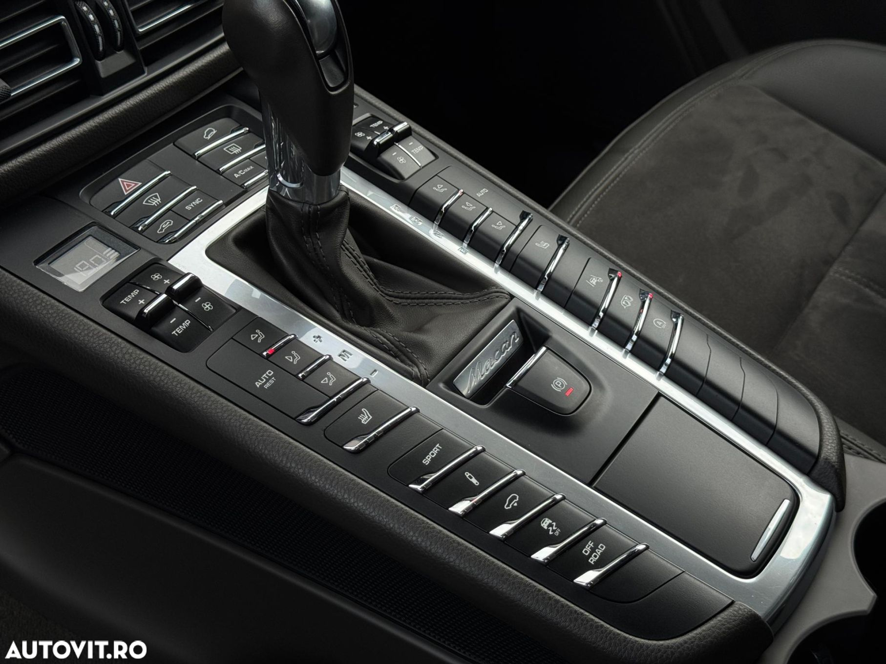 Porsche Macan S - 14