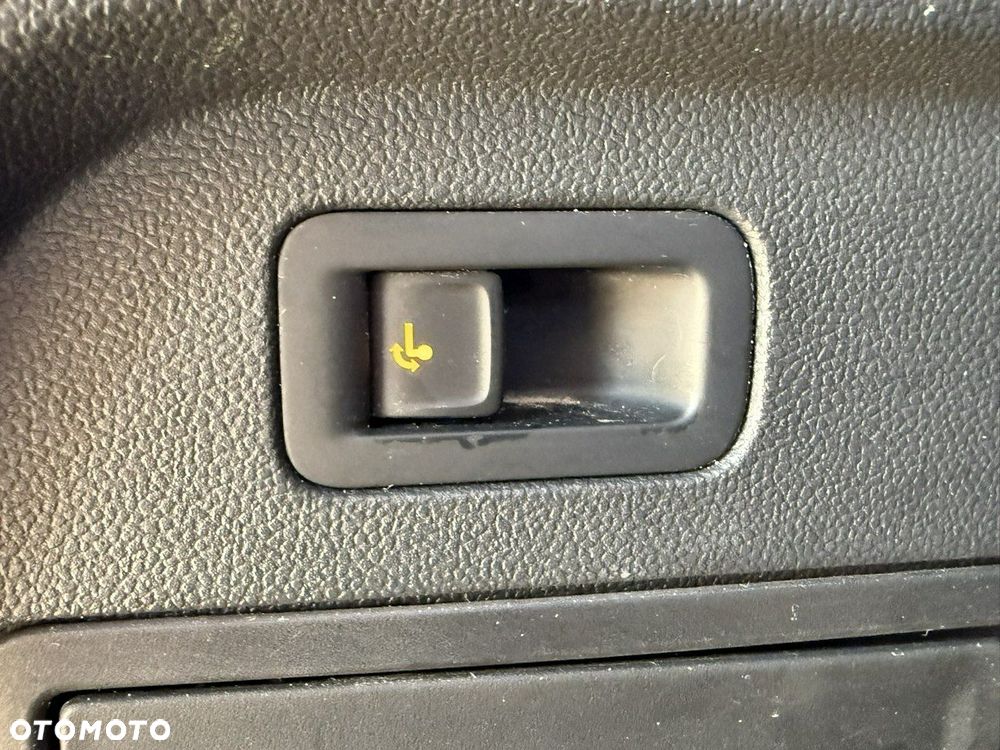 Volkswagen Tiguan Allspace 2.0 TDI 4Mot SCR Highline DSG 7os - 21