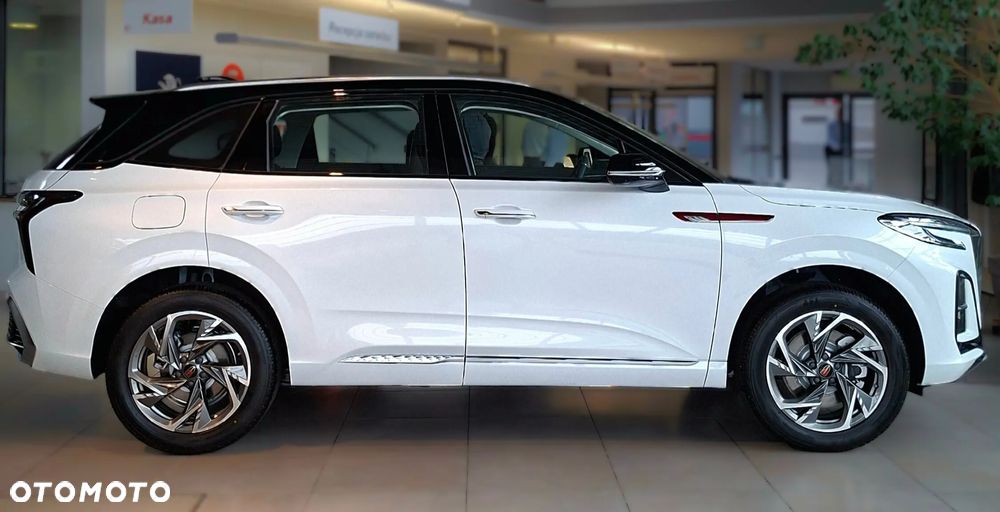 Hongqi HS3 1.5T FWD - 11