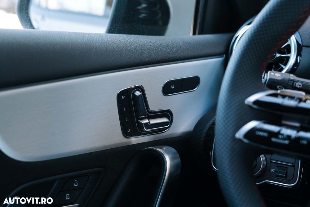 Mercedes-Benz A 220 - 13