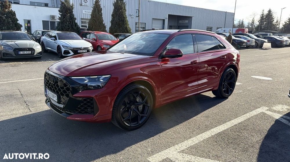 Audi RS Q8 - 30