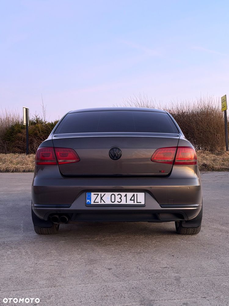Volkswagen Passat 2.0 TSI Highline DSG - 5
