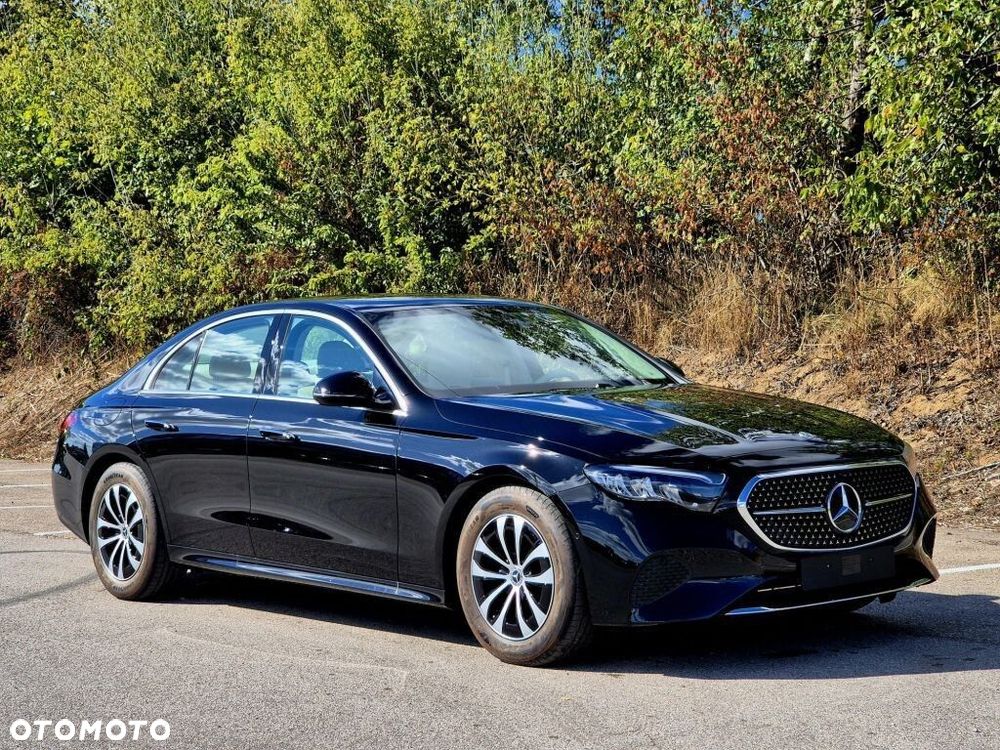 Mercedes-Benz Klasa E 220 d 9G-TRONIC Edition AVANTGARDE - 10