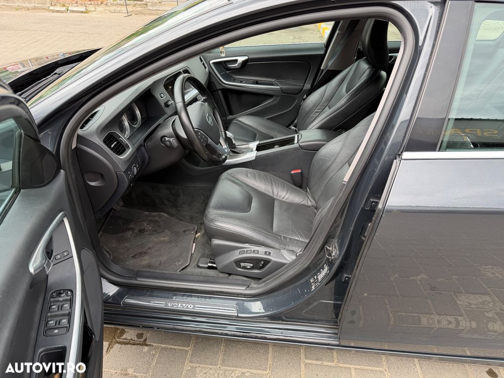 Volvo S60 D4 Geartronic Business Edition - 11