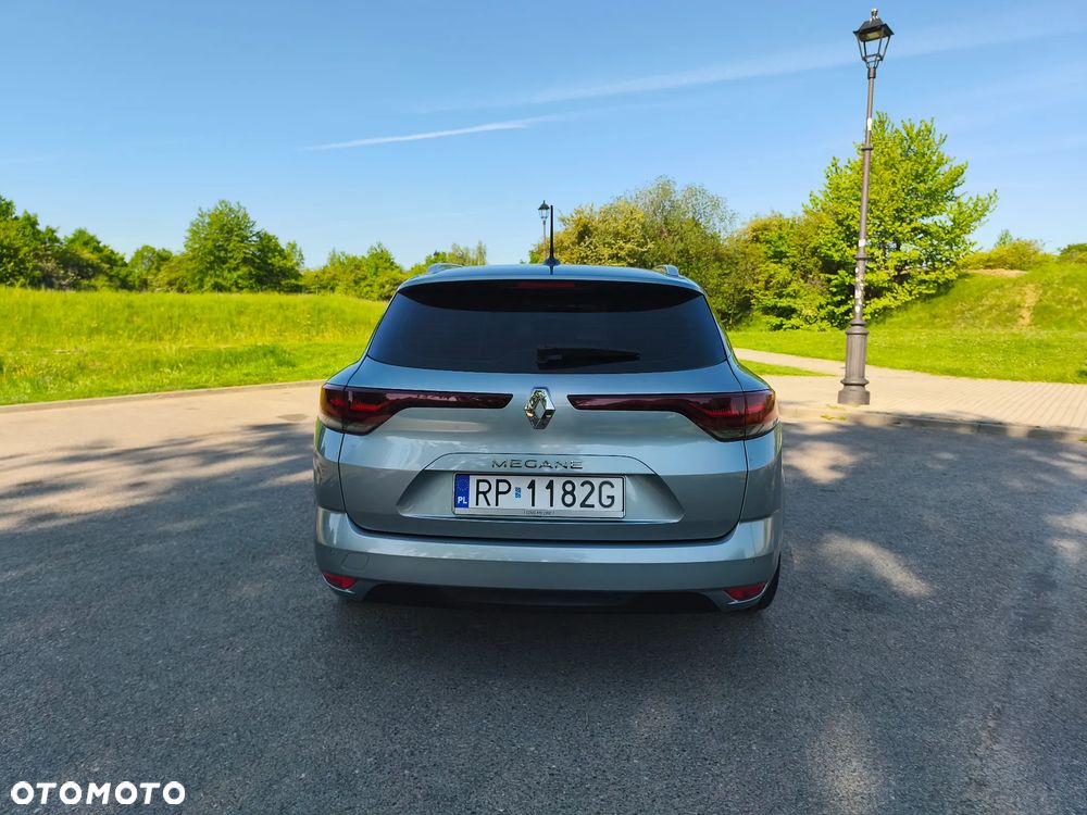 Renault Megane TCe 140 GPF EDC INTENS - 6