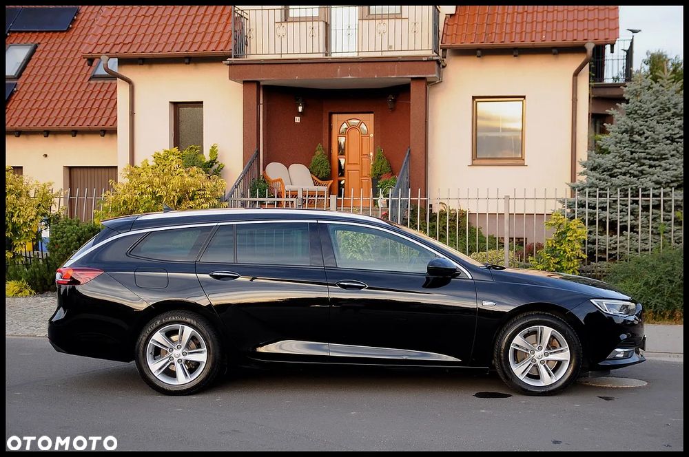 Opel Insignia - 18