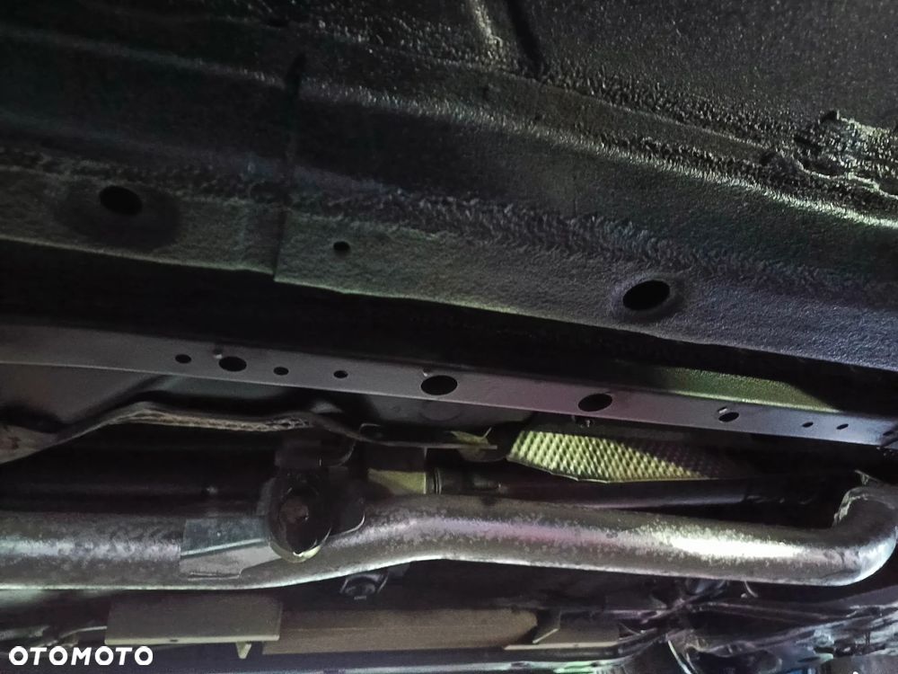 Mitsubishi Outlander 2.2 DID Intense + 4WD - 40