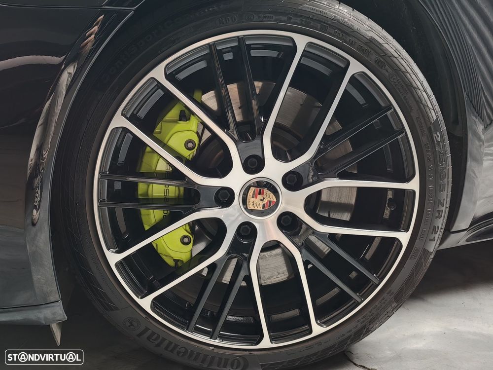 Porsche Panamera Sport Turismo 4S E-Hybrid - 33
