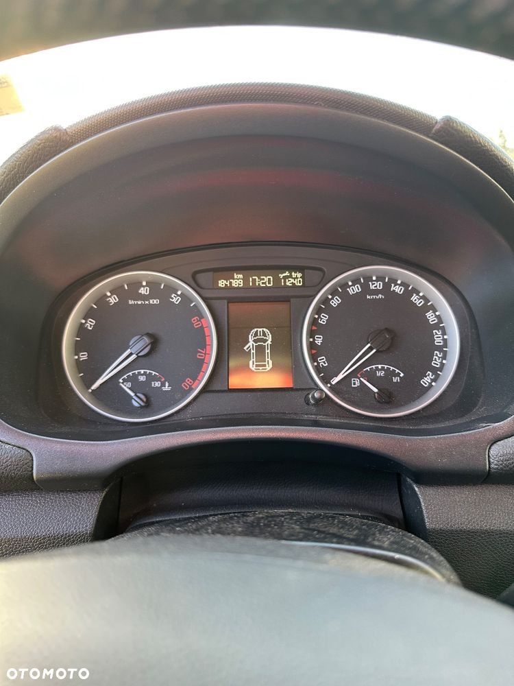 Skoda Fabia 1.4 16V Comfort - 12