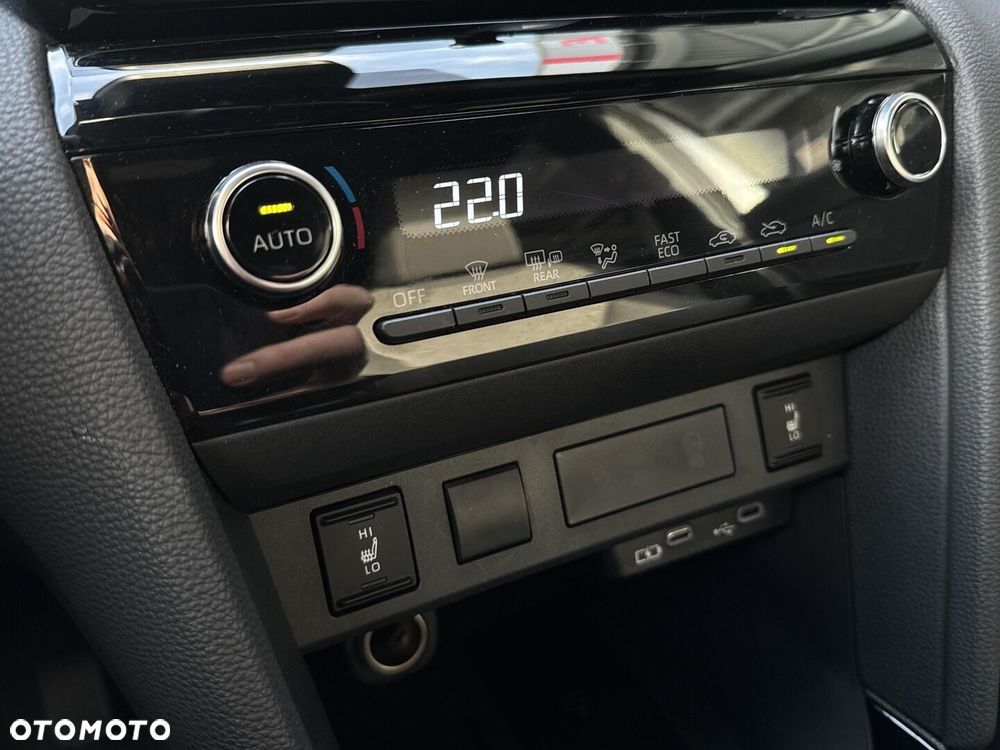 Toyota Yaris Cross Hybrid 1.5 Style - 26