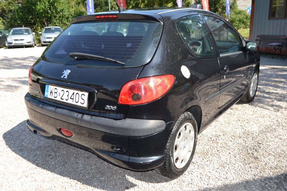 Peugeot 206 - 3