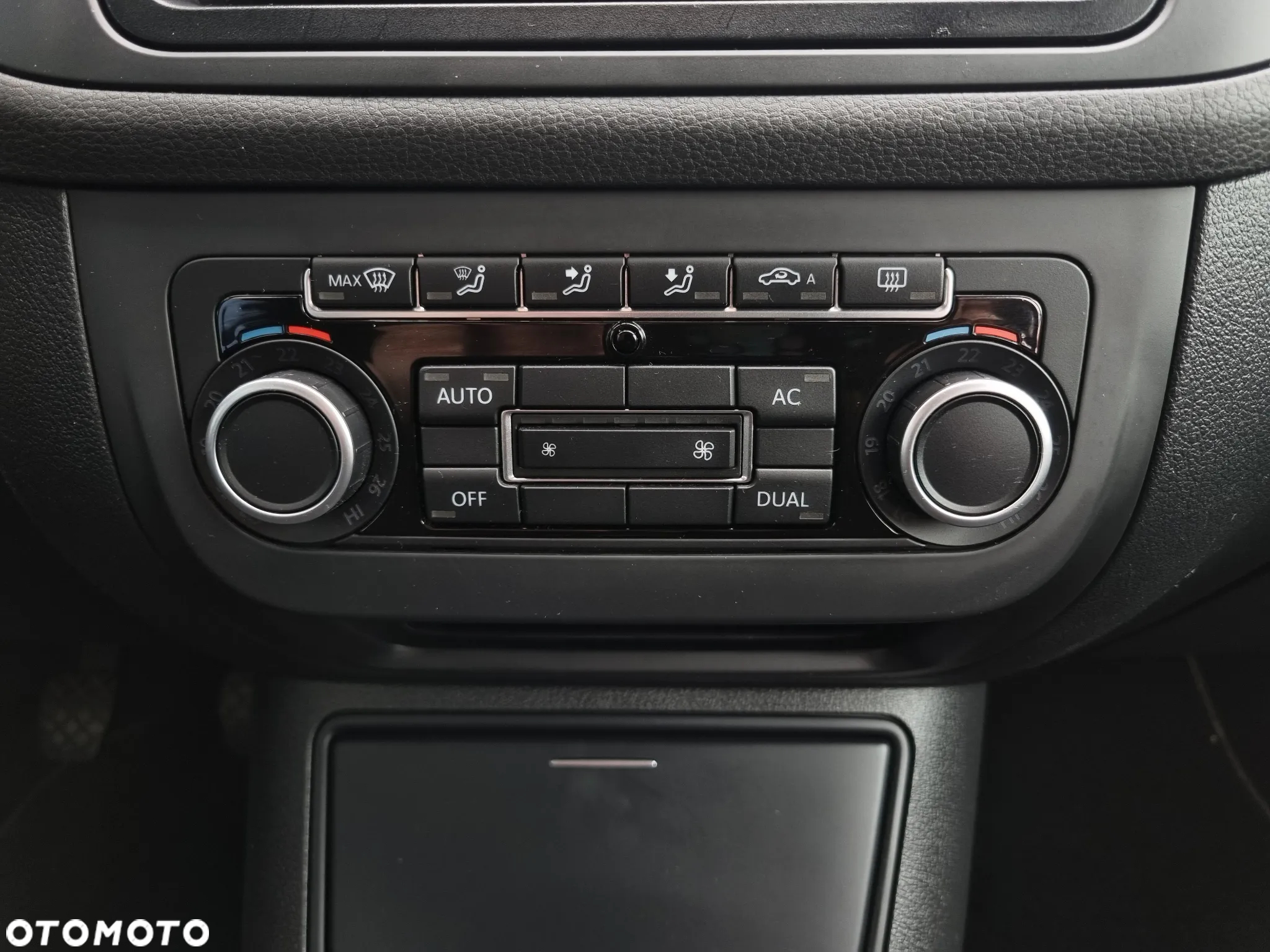 Volkswagen Golf Plus - 17