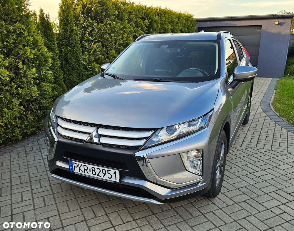 Mitsubishi Eclipse Cross 1.5 T-MIVEC (ClearTec) CVT 2WD Active - 3