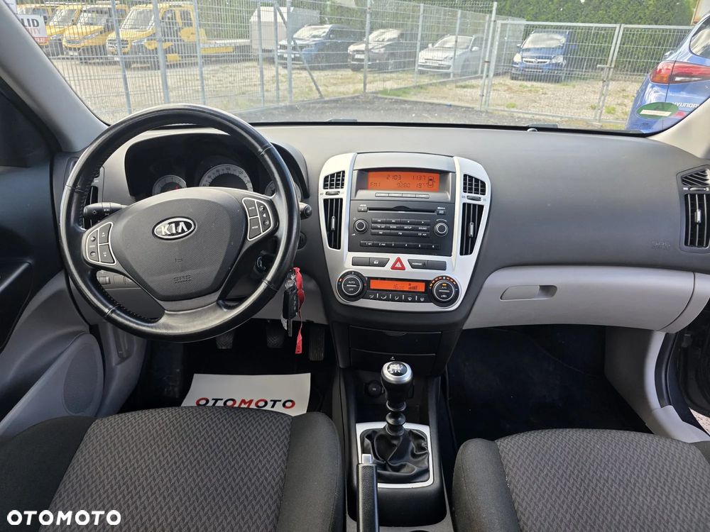 Kia Ceed 1.4 CVVT EX - 14