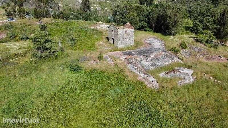 Quinta em Casal de Travançinha - Seia - Grande imagem: 3/8