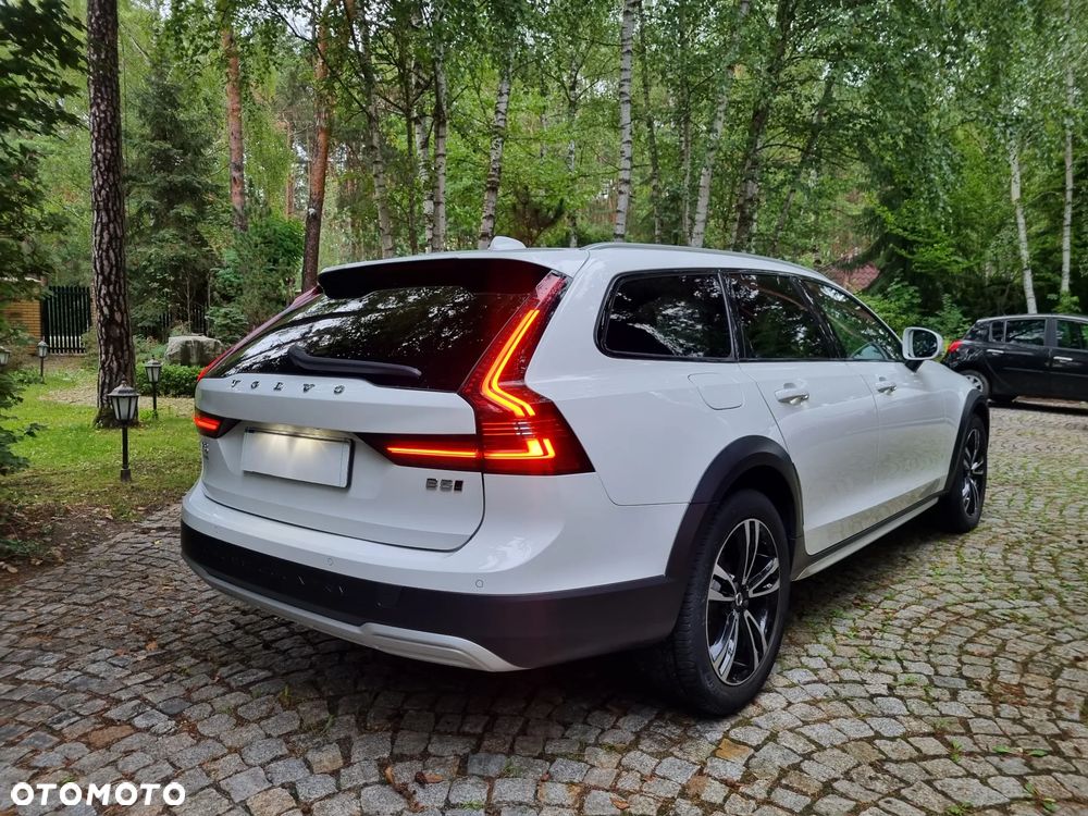 Volvo V90 Cross Country B5 D AWD Pro - 8