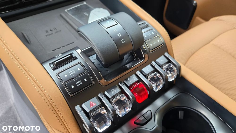 BYD Leopard 5 - 21