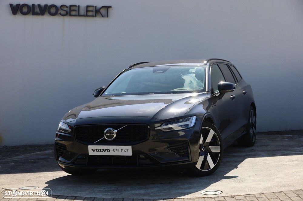 Volvo V60 2.0 T6 AWD TE Plus Dark - 1