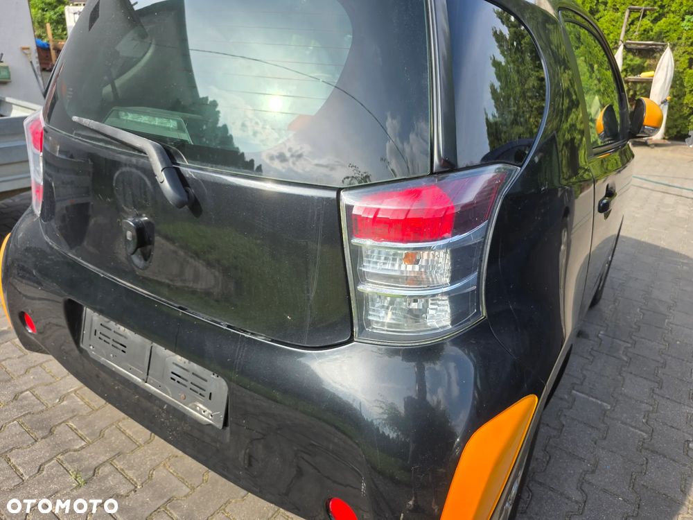 Toyota iQ 1.0 Sol - 1