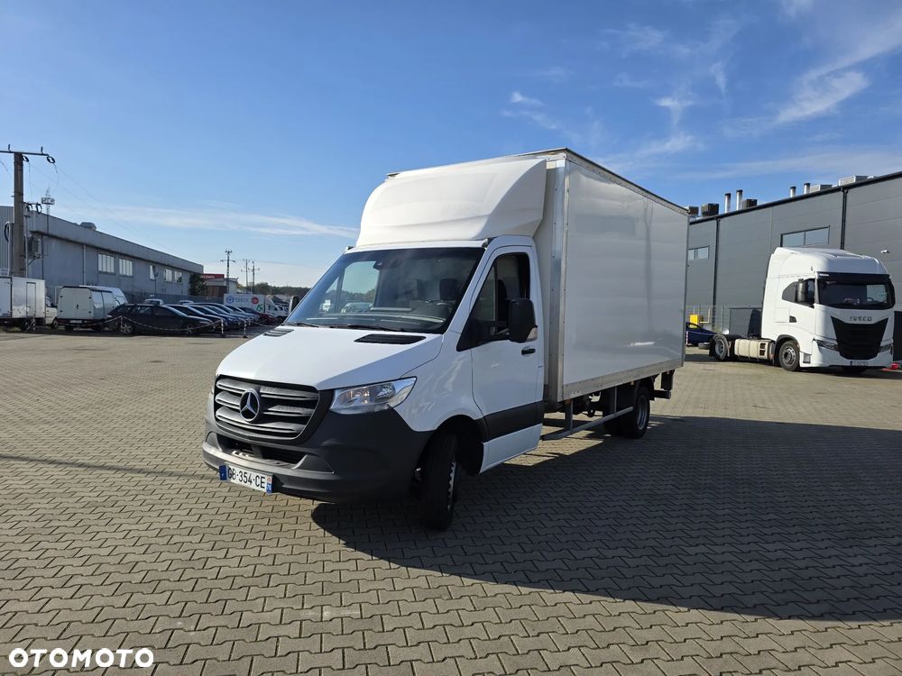 Mercedes-Benz Sprinter 514 Bliźniaki Kontener z Winda 8EP - 4