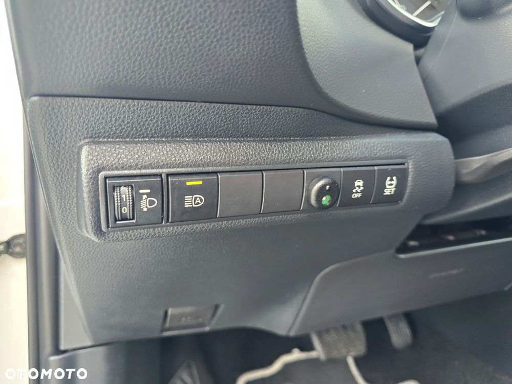 Toyota Corolla 1.8 Hybrid GPF Comfort - 30