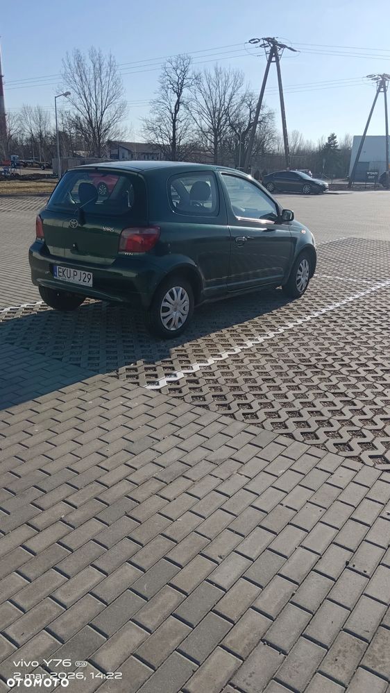 Toyota Yaris 1.3 Sol - 3