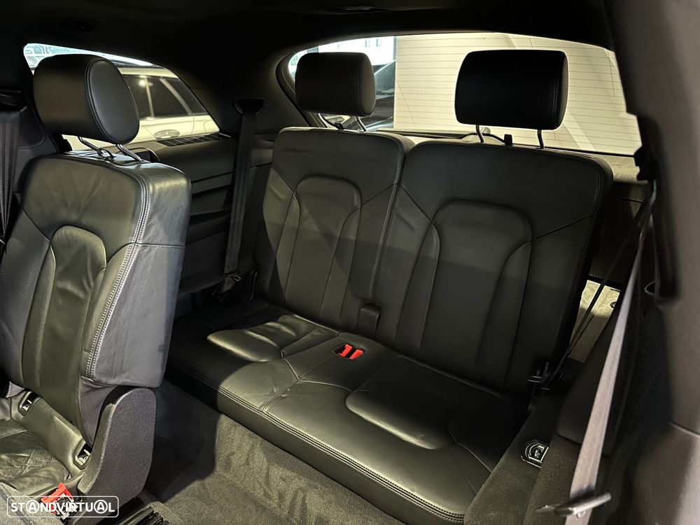 Audi Q7 3.0 TDI DPF quattro tiptronic - 32