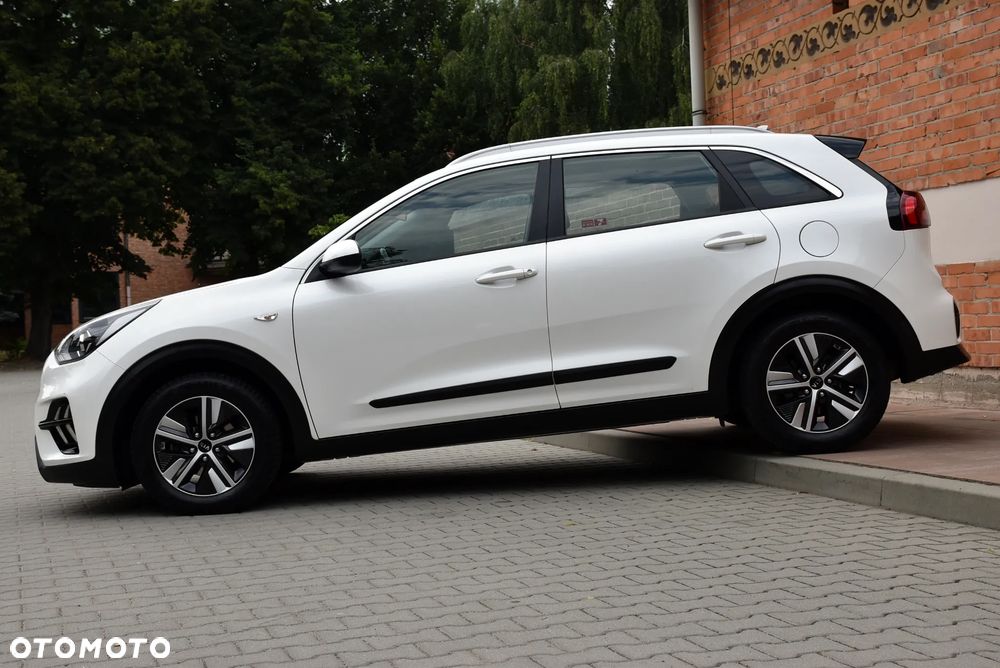 Kia Niro 1.6 GDI Hybrid M - 12