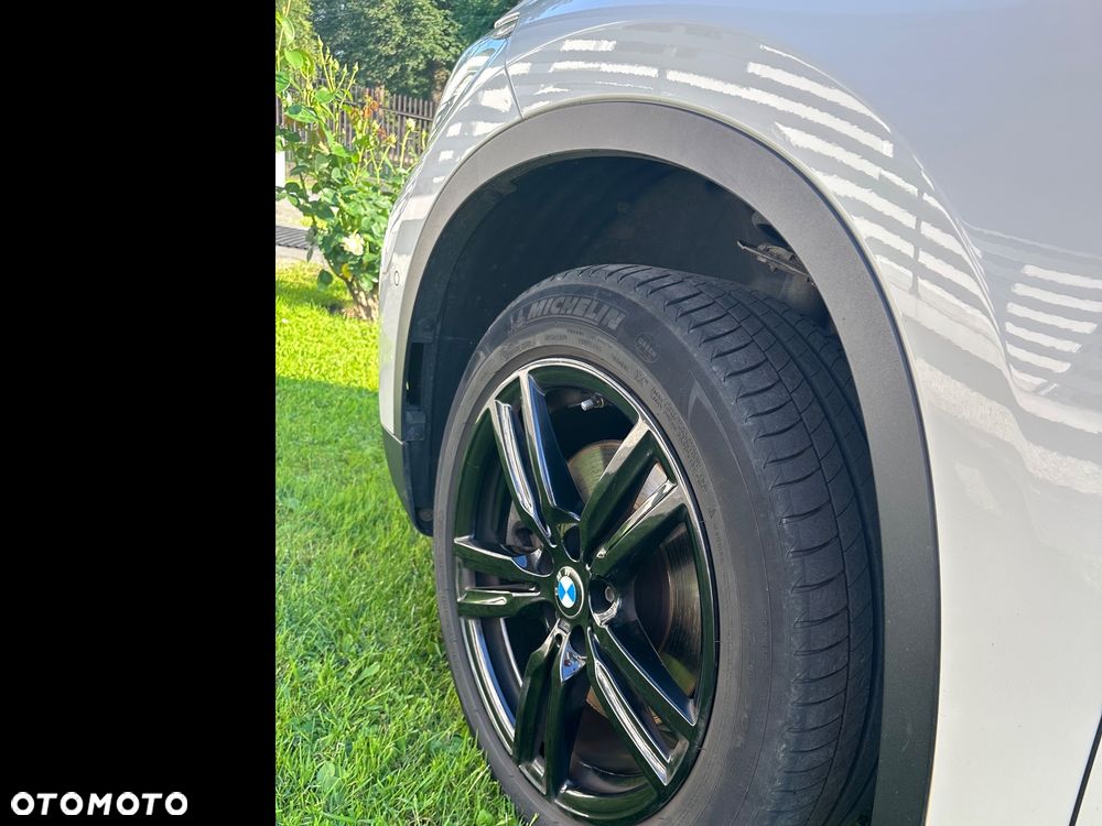 BMW X1 xDrive20d - 8