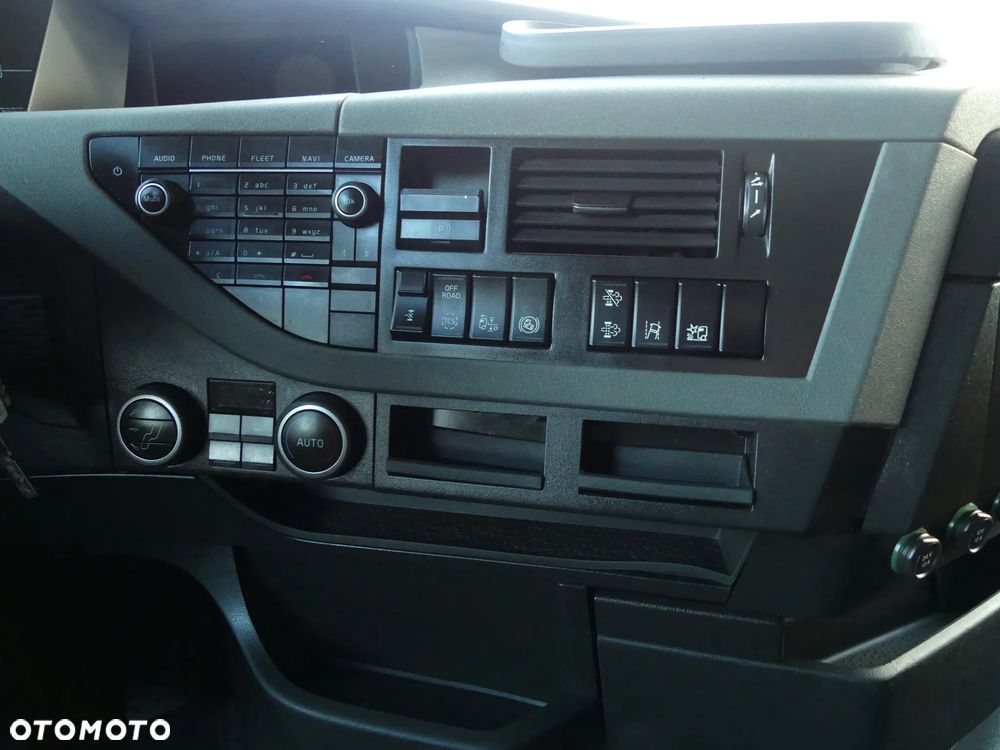 Volvo FH4 500 / EURO 6 / AUTOMAT / LOW DECK / I- SHIFT / KLIMA POSTOJOWA / - 34