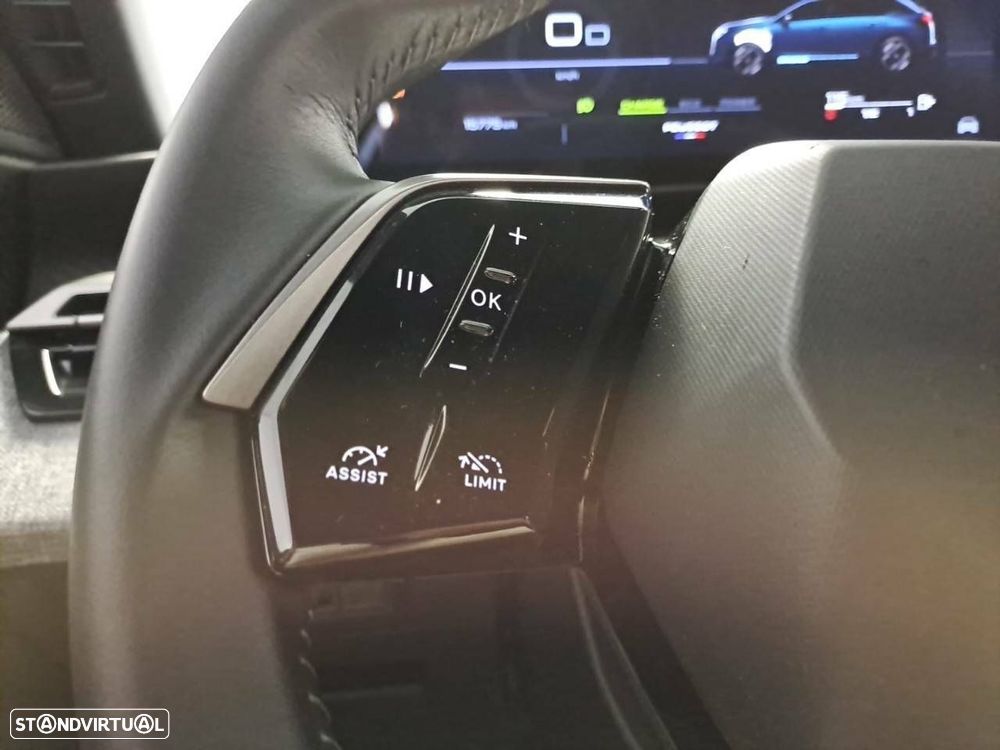 Peugeot 5008 1.2 Hybrid Allure e-DCS6 - 15