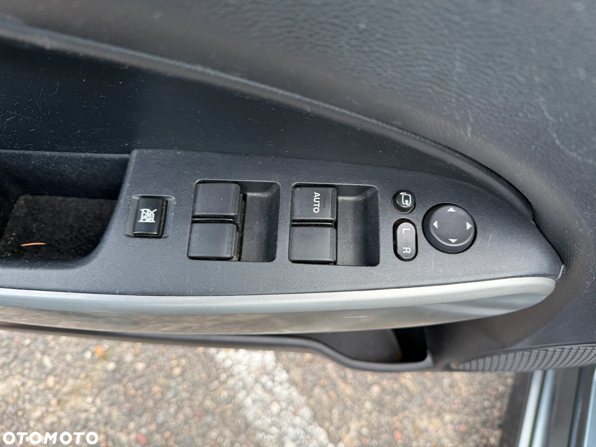 Mazda 2 - 21