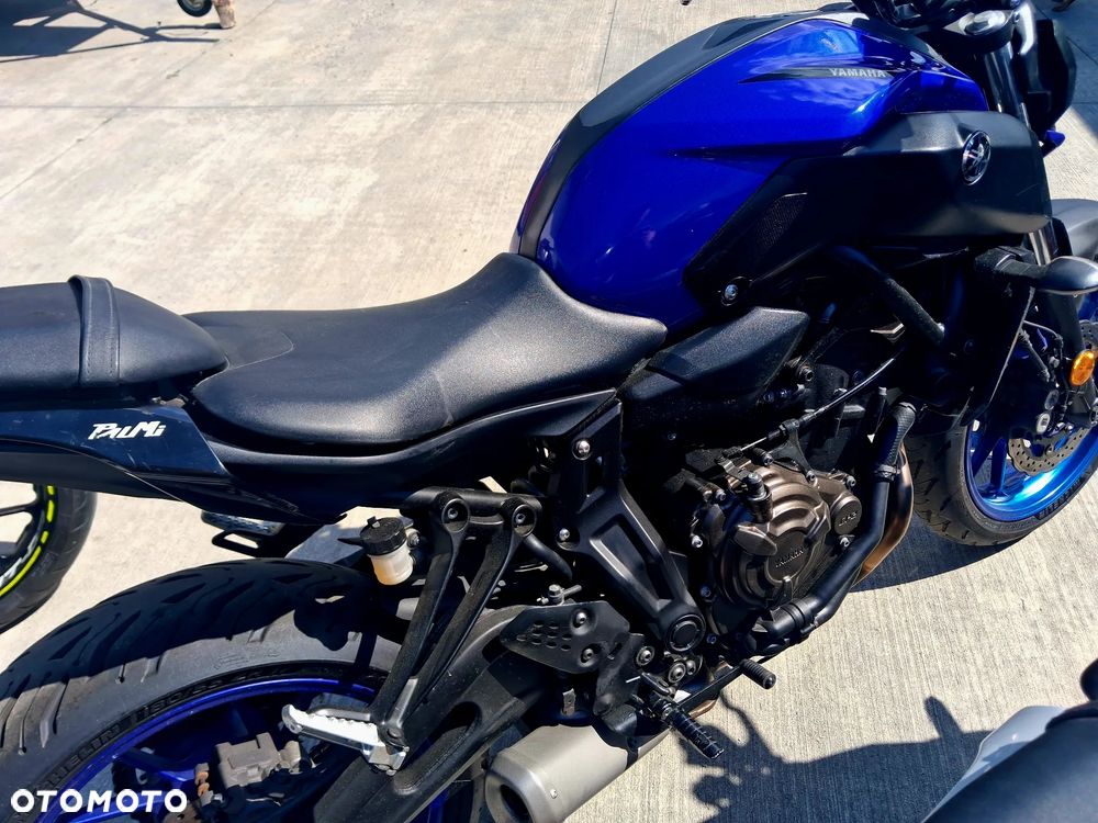 Yamaha MT - 16