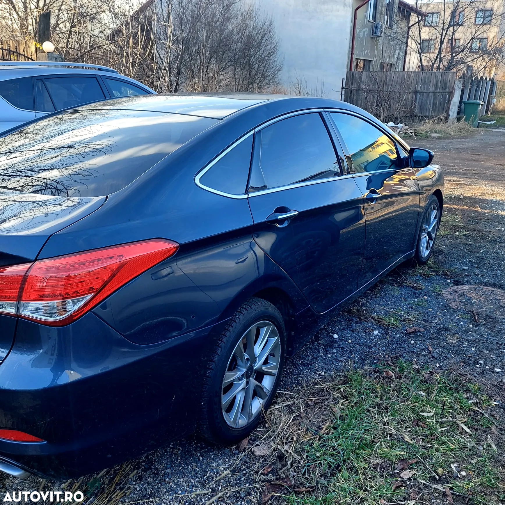 Hyundai i40 1.7 CRDI DPF CW TPMS Aut. Supreme - 9