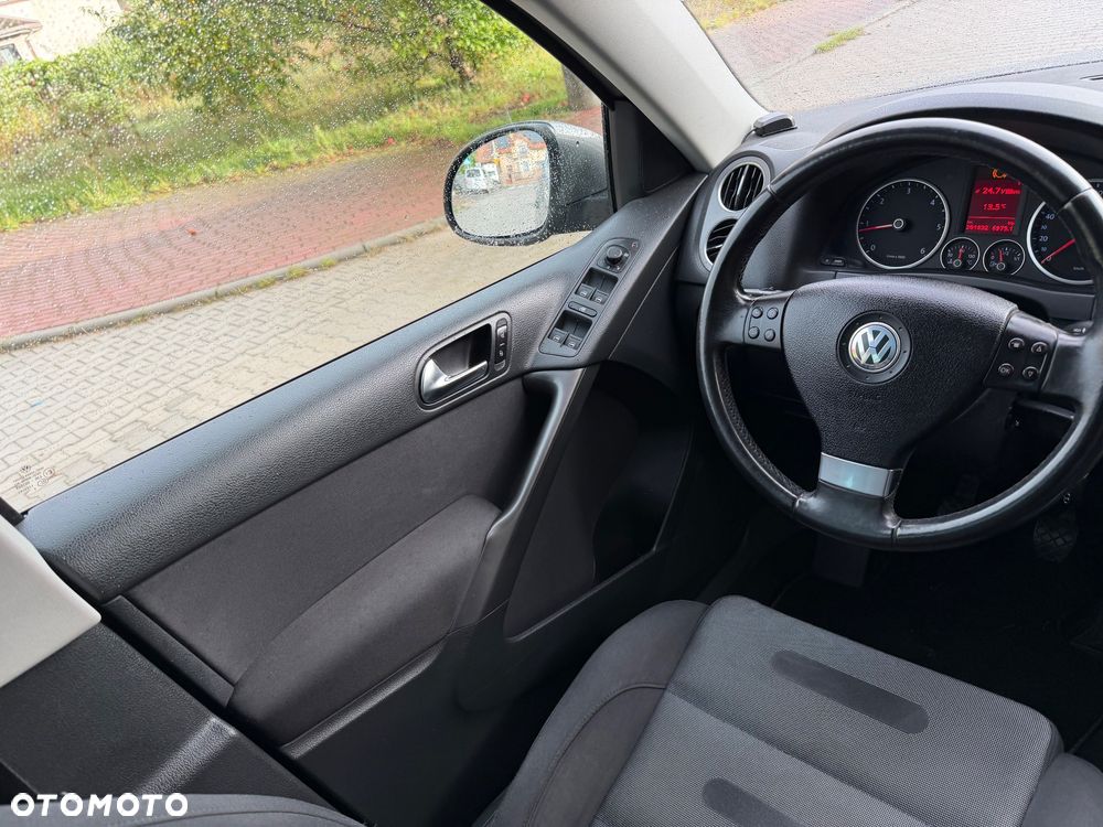 Volkswagen Tiguan 2.0 TDI DPF 4Motion Team - 25