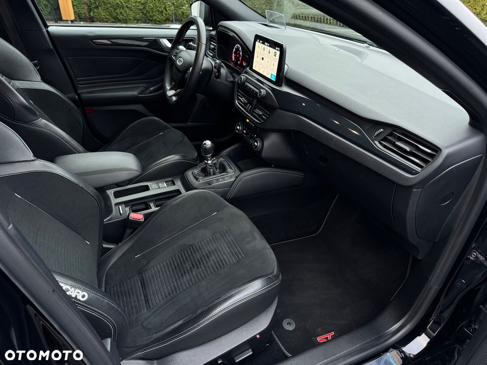 Ford Focus 2.3 EcoBoost ST - 16