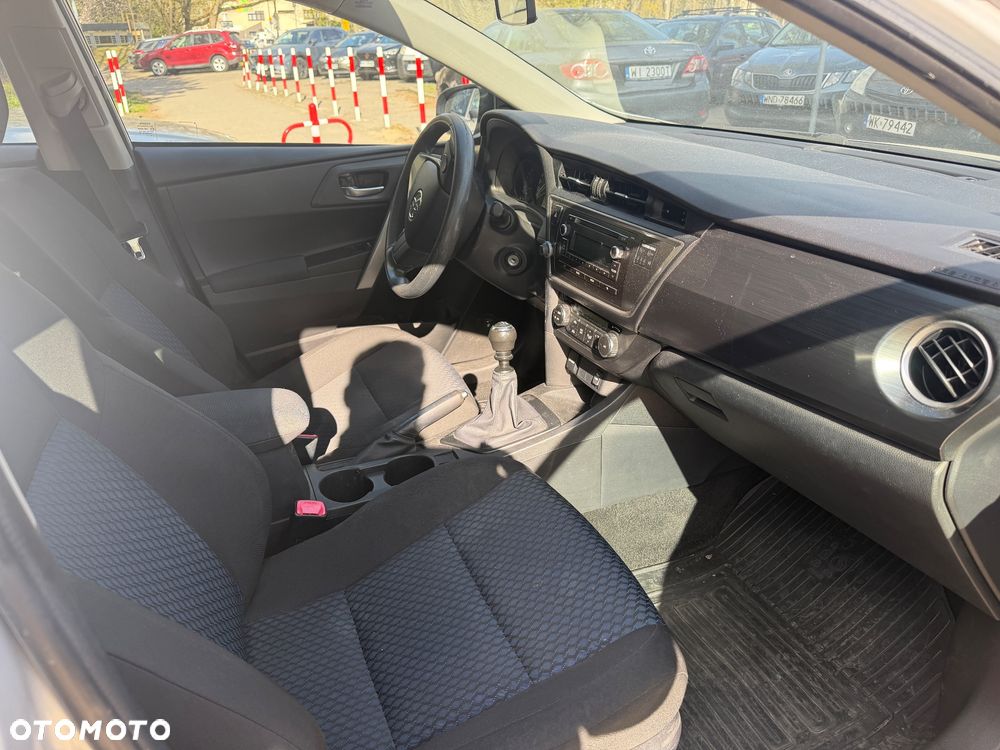Toyota Auris 1.33 VVT-i Active - 9
