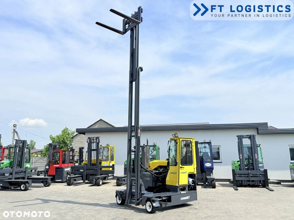 Combilift WÓZEK CZTEROKIERUNKOWY - WIELOKIERUNKOWY | COMBILIFT C3000 | GAS | TRIPLEX 6400MM | JEDYNE 953 MOTOGODZINY | POZYCJONER WIDEŁ | WOLNY SKOK | NOWE OPONY | PO SERWISIE | STAN IDEALNY - 31