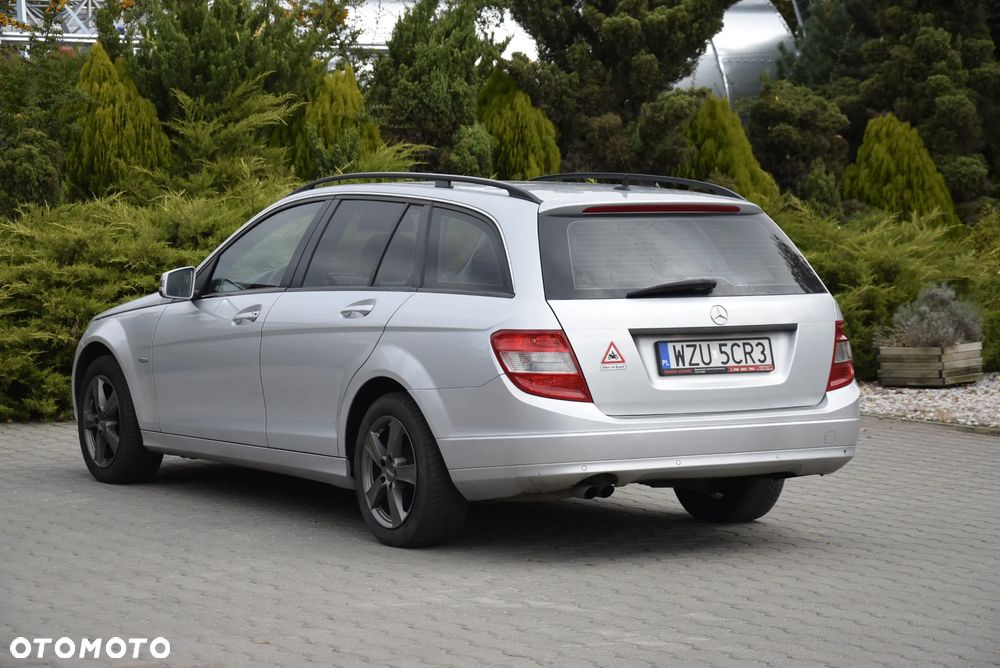 Mercedes-Benz Klasa C 180 K BlueEff Elegance - 12