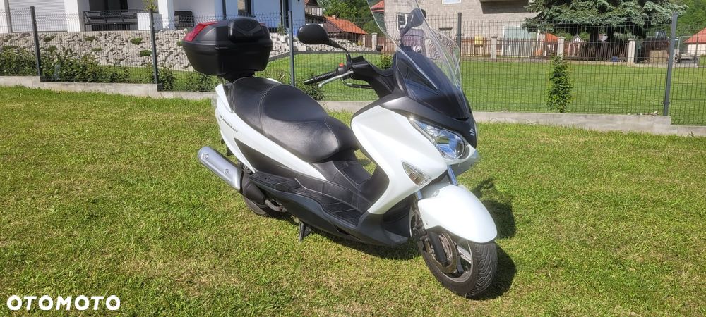 Suzuki Burgman - 1