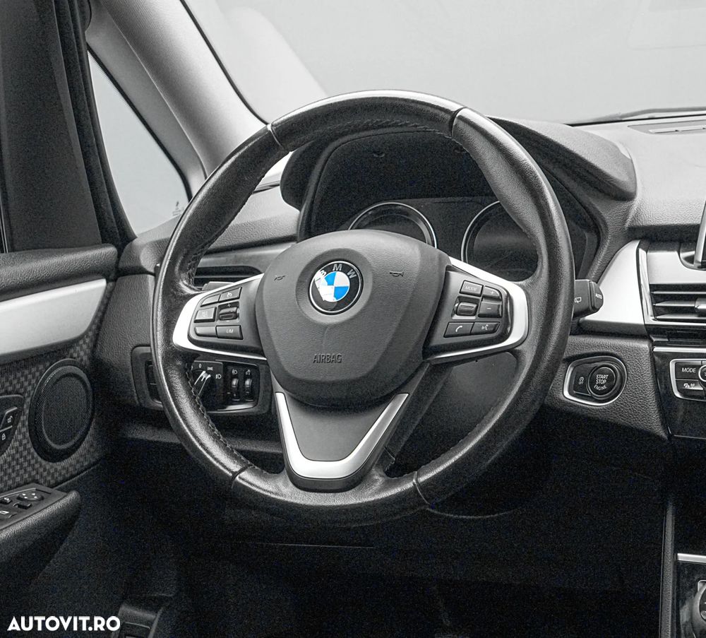 BMW Seria 2 216d Advantage - 19