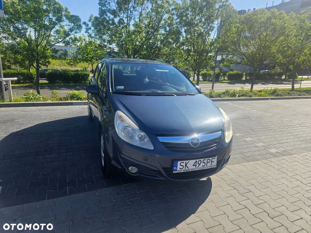 Opel Corsa 2010 photo 2