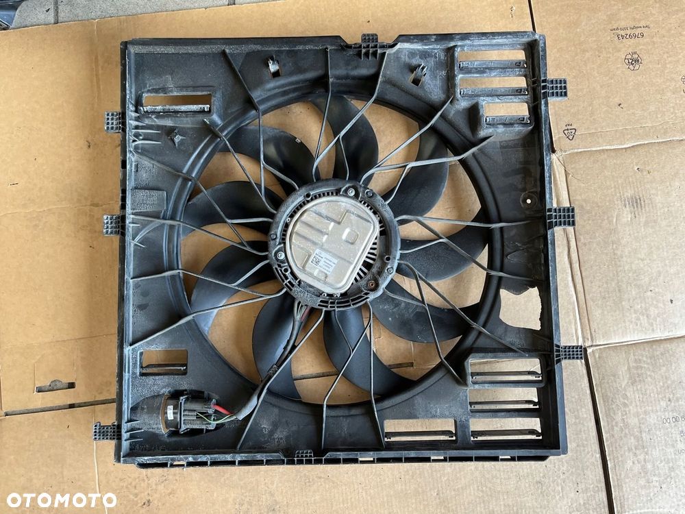 Mercedes W907 Wentylator podstawa obudowa A9079064600 C69160-140 - 2