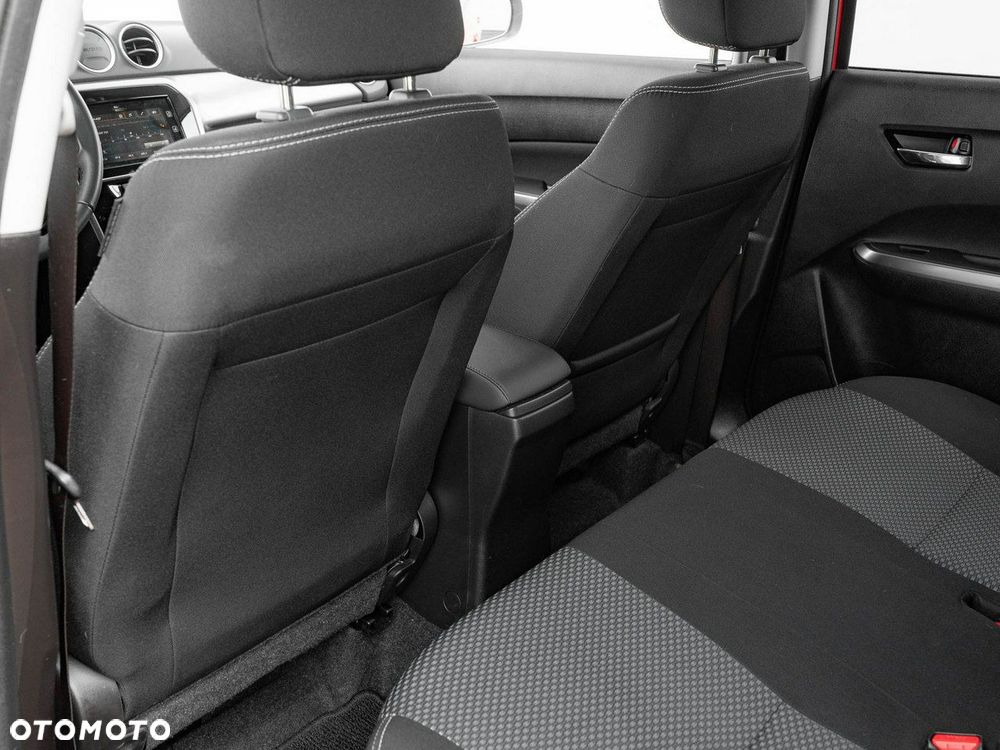 Suzuki Vitara - 26