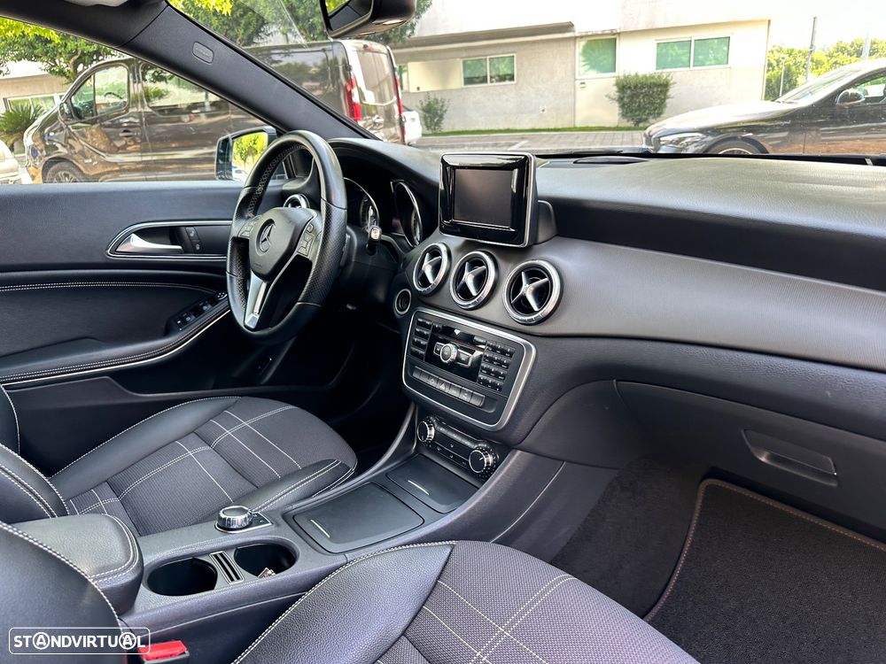 Mercedes-Benz CLA 220 CDI Urban Aut. - 46