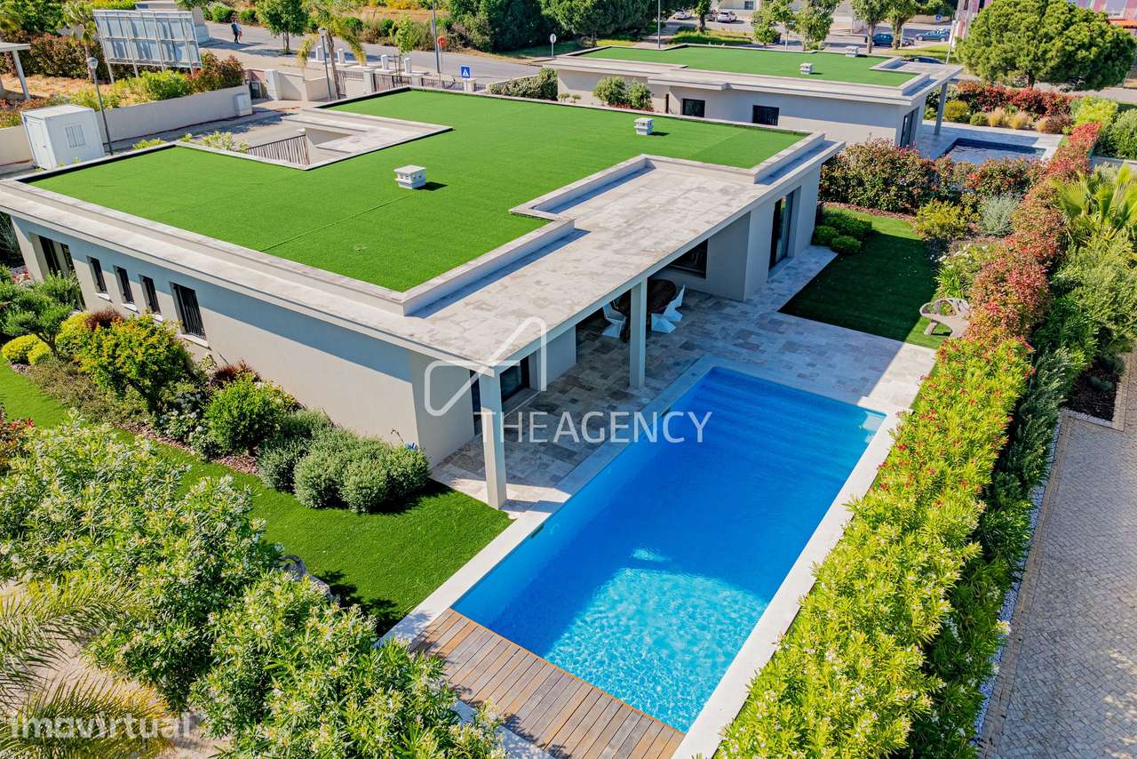 Moradia V3 Térrea de Luxo com Piscina Privativa, Jardim, Acessibilidad - Grande imagem: 4/54