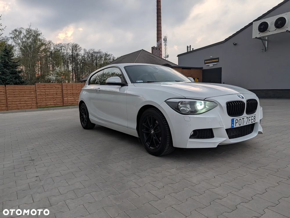 BMW Seria 1 116d - 15