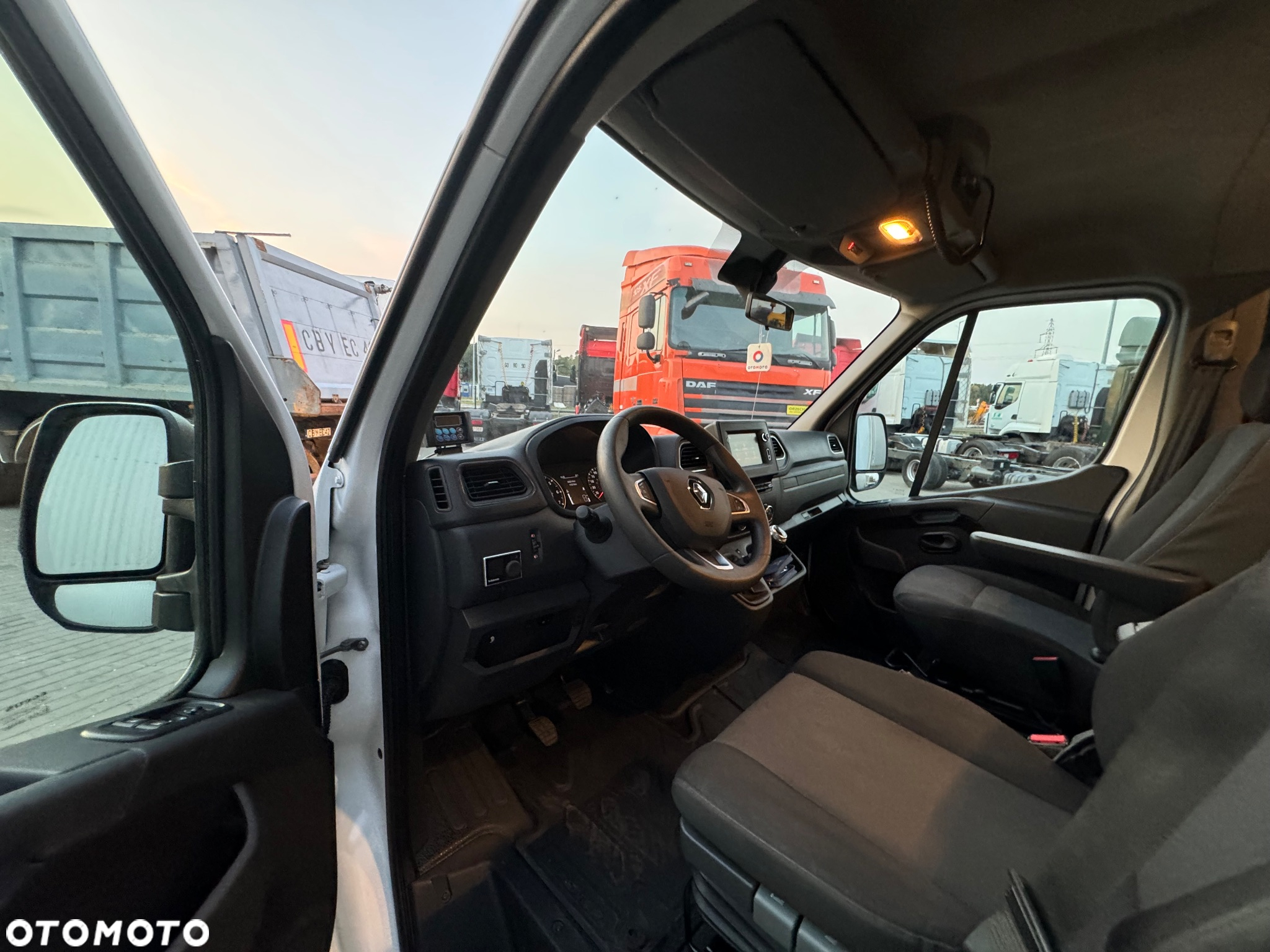 Renault Master - 11