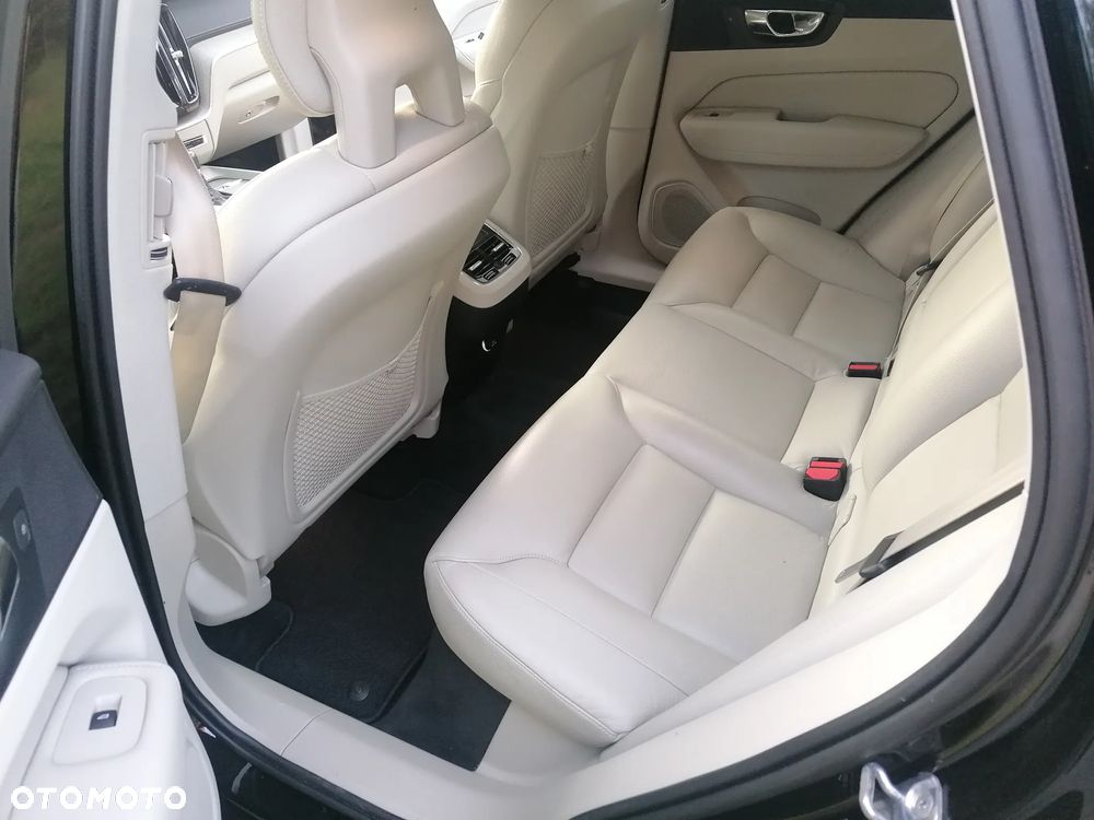 Volvo XC 60 T5 AWD Geartronic Inscription - 2