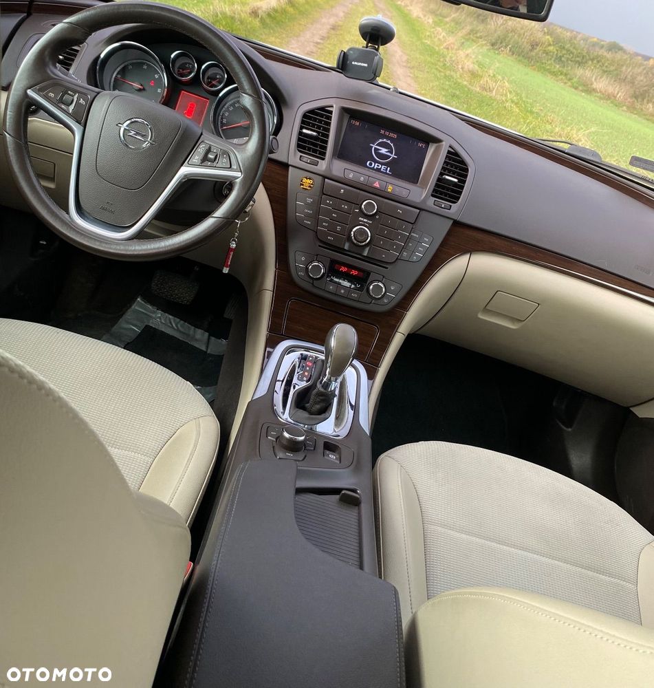 Opel Insignia 2.0 CDTI - 18